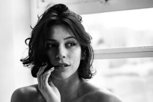 Fryzury dla cienkich i rzadkich włosów